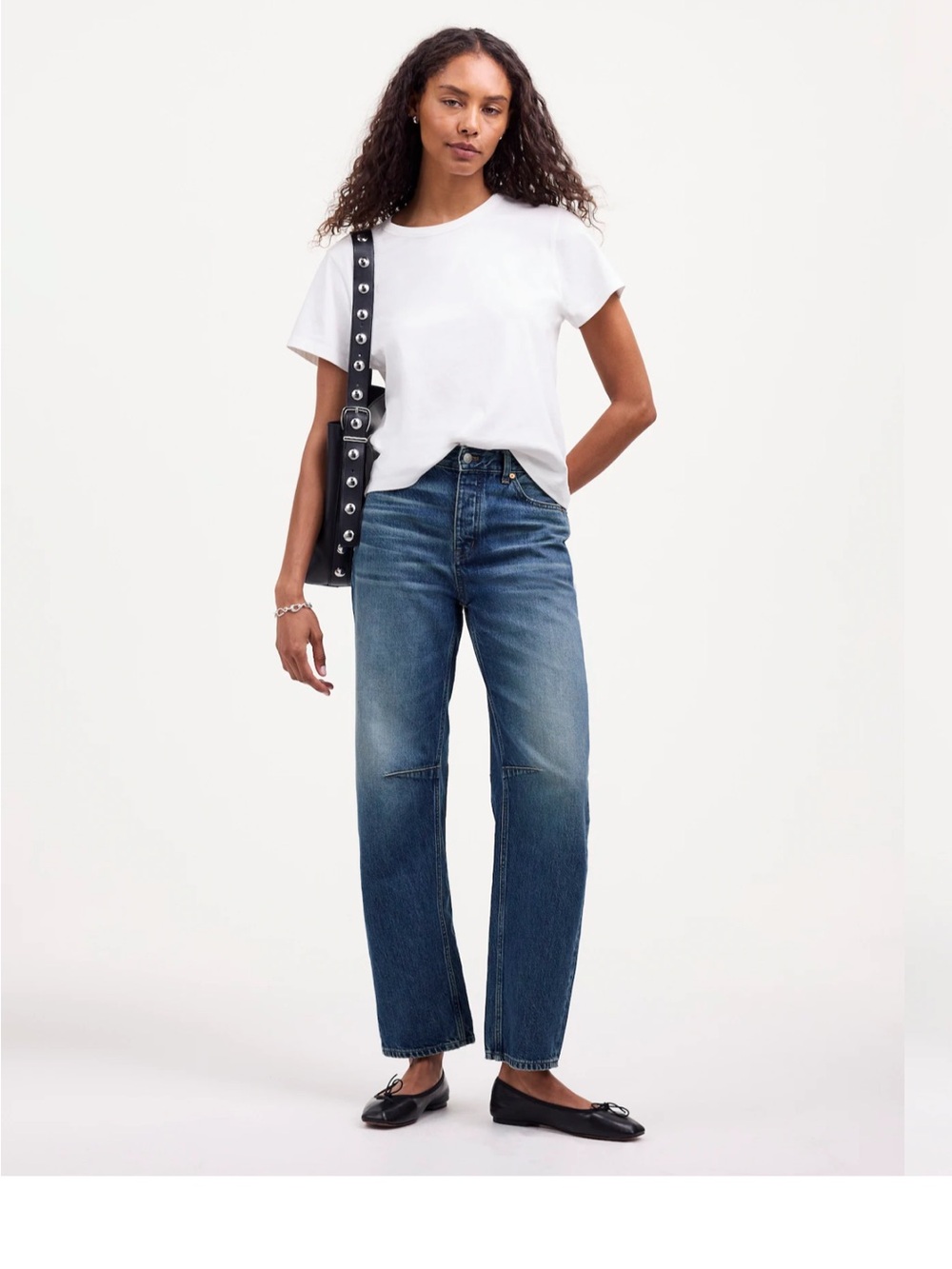 Madewell Darted Barrel Jean in Irmo